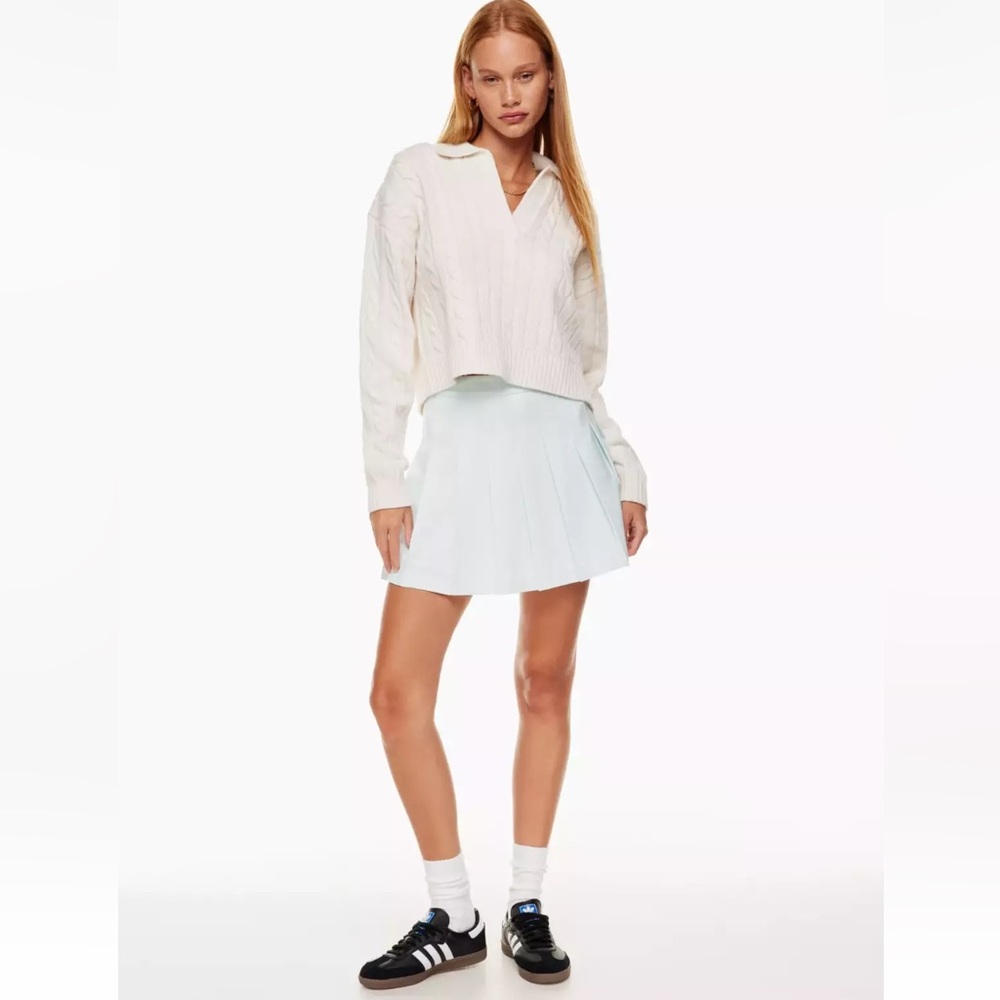 Aritzia Sunday Best Olive Micro Pleated Skirt Snowmelt Blue Size 2
